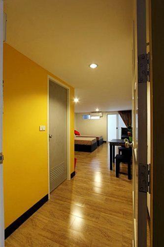 Hotel Leesort @ Onnuch Bangkok Zimmer foto